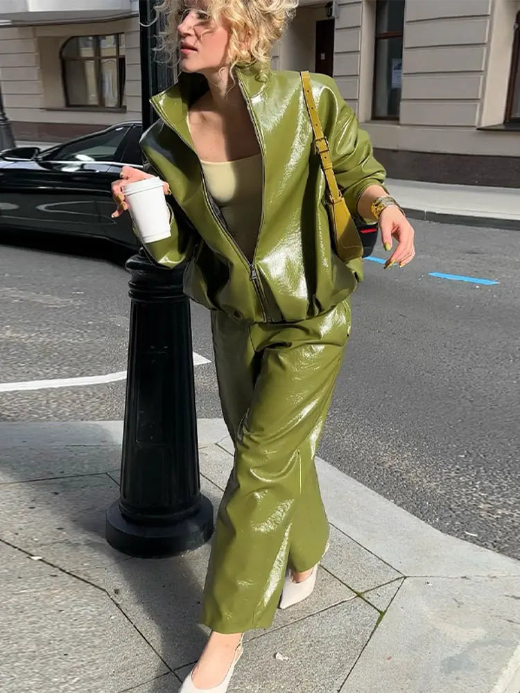 Giacca Donna in Ecopelle Verde Oliva –