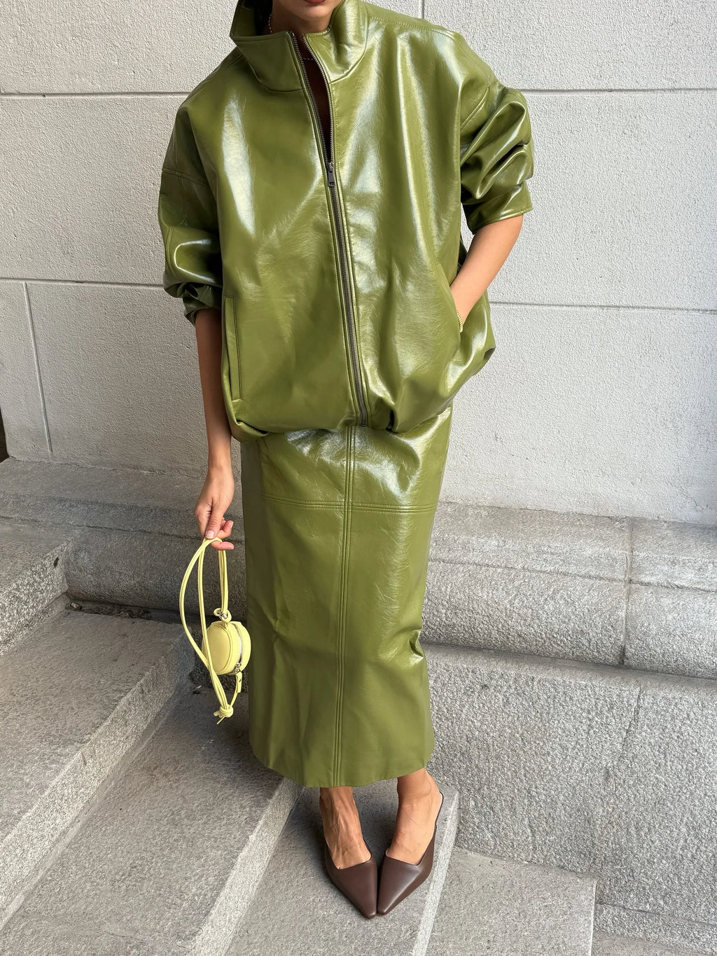 Giacca Donna in Ecopelle Verde Oliva –