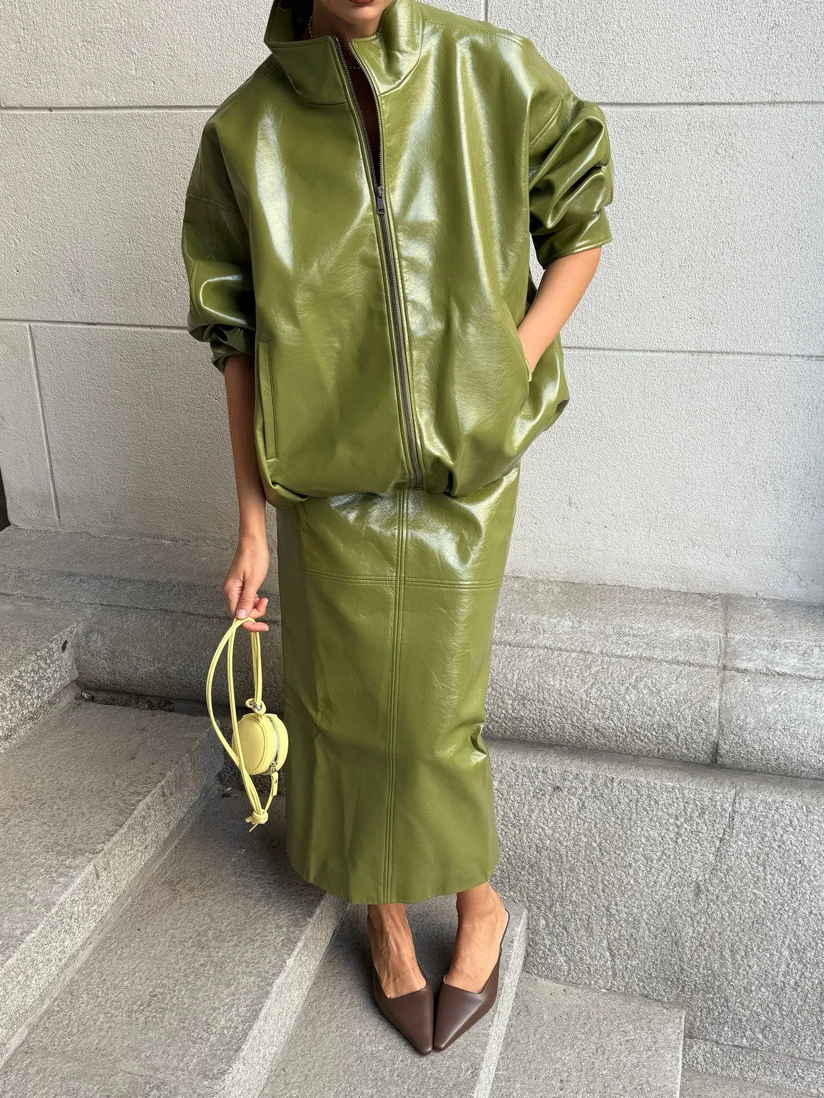 Giacca Donna in Ecopelle Verde Oliva –